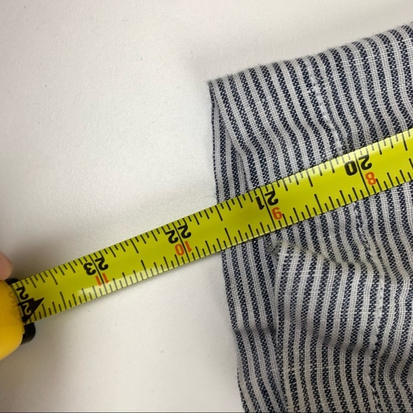 TAHARI Long Sleeved Striped Linen Pullover Top - Picture 8 of 8
